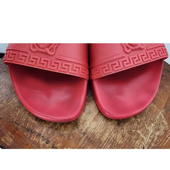 Versace Palazzo Medusa Pool Slides 'Cardinal Red Women's 9.5 Men's 8 - Picture 4 of 13